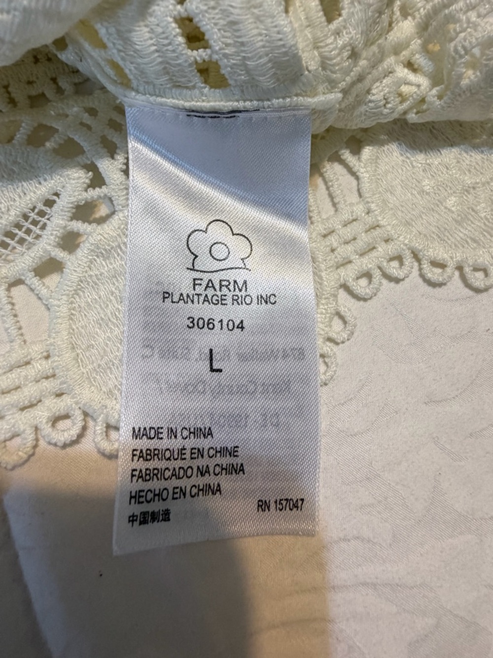 Farm Rio Lace Crochet Poncho Top White Boho Coastal Cover Up NWT Size L - Picture 8 of 9
